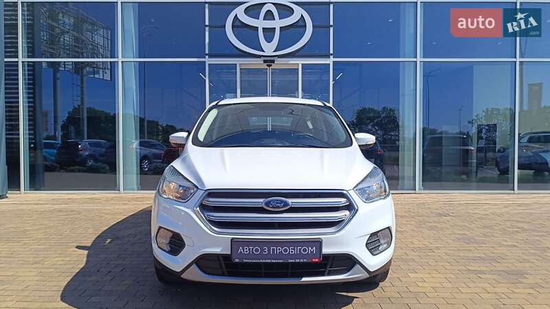 Внедорожник / Кроссовер Ford Kuga 2018 в Киеве
