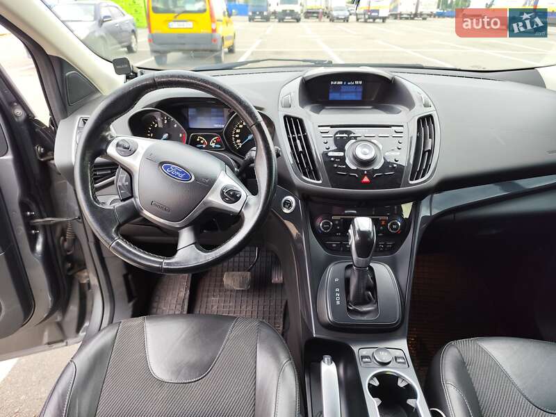 Внедорожник / Кроссовер Ford Kuga 2014 в Киеве