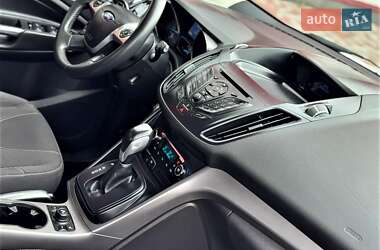 Внедорожник / Кроссовер Ford Kuga 2013 в 