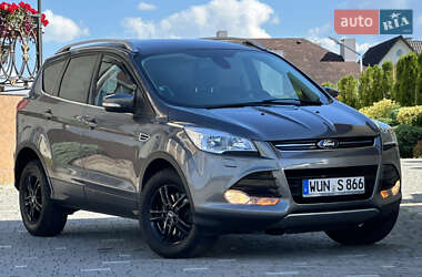 Внедорожник / Кроссовер Ford Kuga 2013 в 
