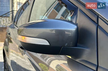 Внедорожник / Кроссовер Ford Kuga 2013 в 