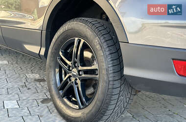 Внедорожник / Кроссовер Ford Kuga 2013 в 