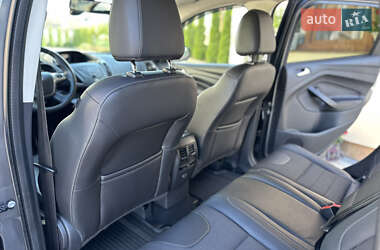 Внедорожник / Кроссовер Ford Kuga 2013 в 