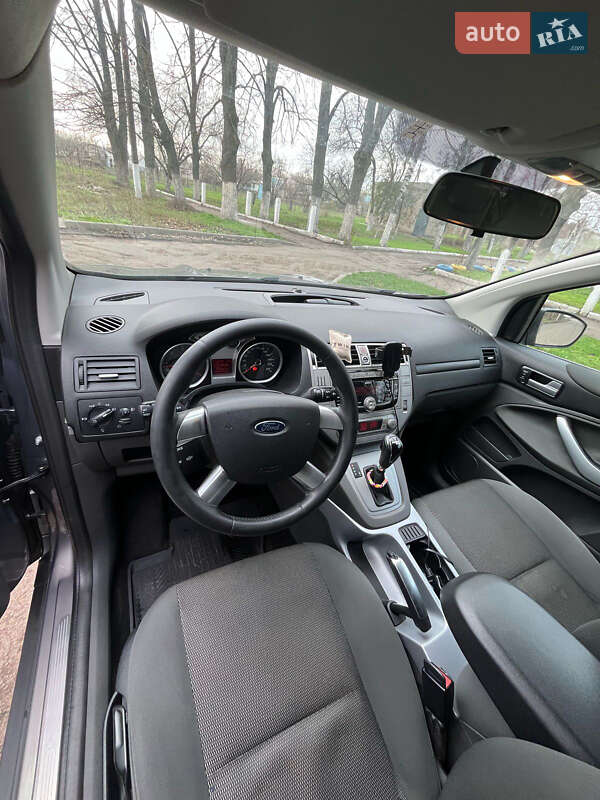 Позашляховик / Кросовер Ford Kuga 2011 в Сумах