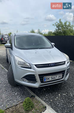 Внедорожник / Кроссовер Ford Kuga 2014 в Луцке