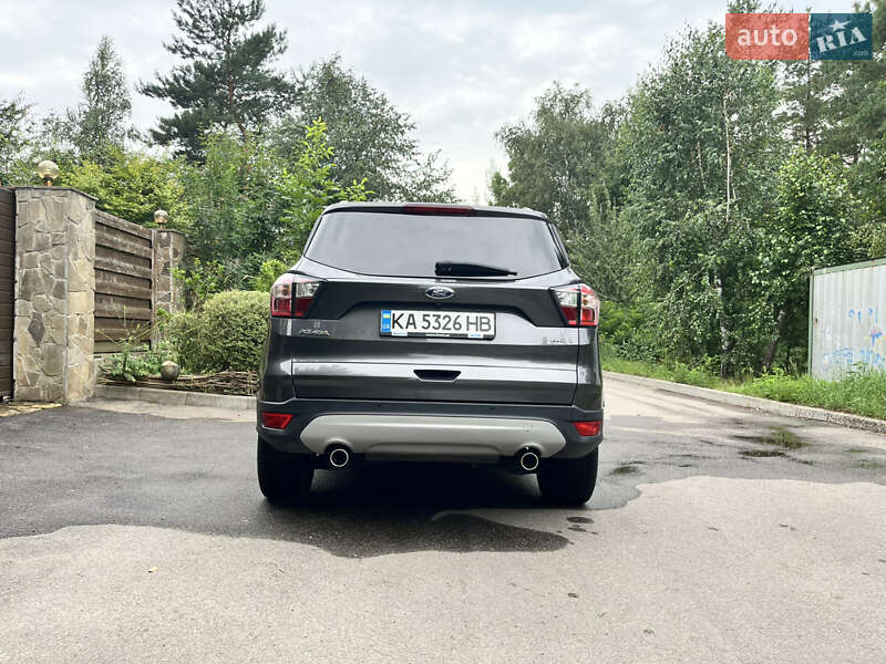 Позашляховик / Кросовер Ford Kuga 2019 в Києві