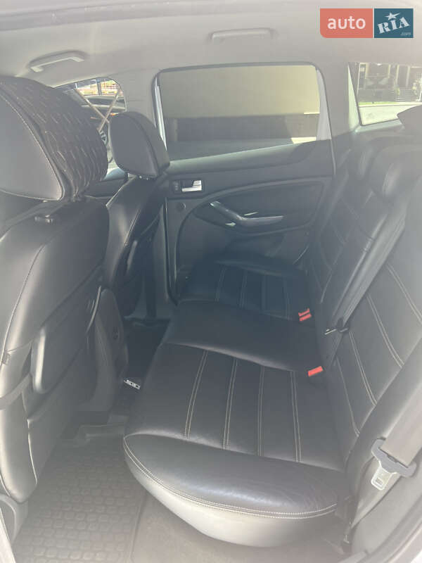 Внедорожник / Кроссовер Ford Kuga 2011 в Одессе