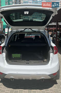 Внедорожник / Кроссовер Ford Kuga 2011 в 