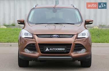 Внедорожник / Кроссовер Ford Kuga 2013 в 
