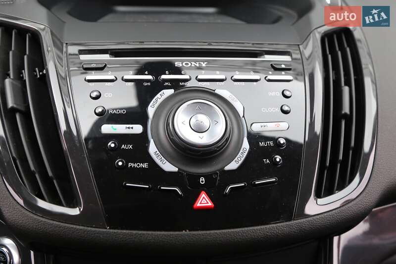 Внедорожник / Кроссовер Ford Kuga 2013 в Киеве