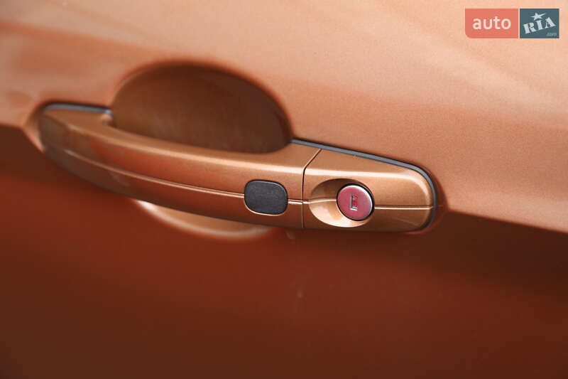 Внедорожник / Кроссовер Ford Kuga 2013 в Киеве