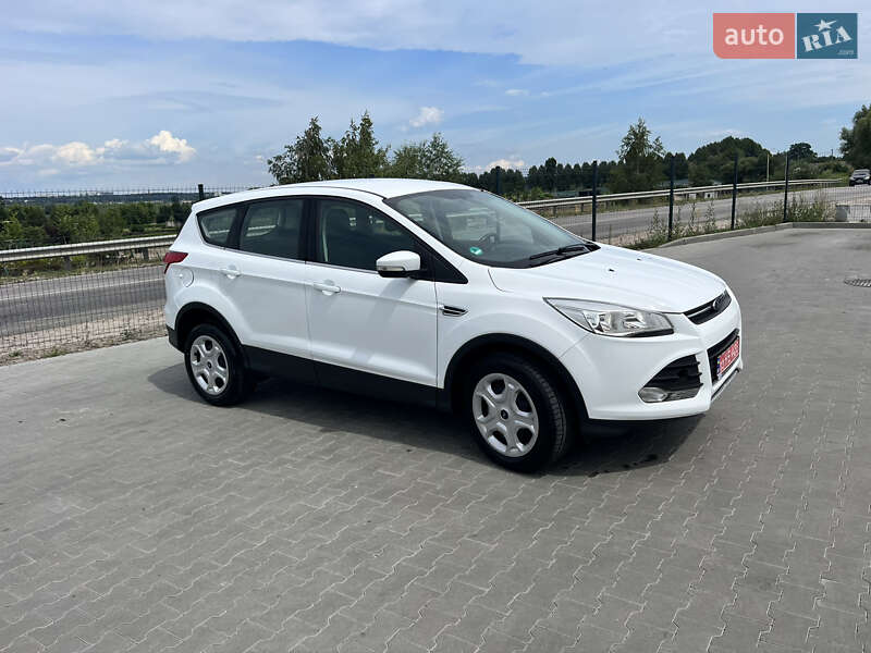 Ford Kuga 2016