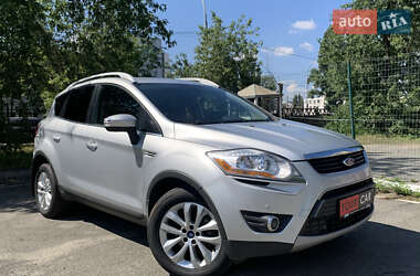 Внедорожник / Кроссовер Ford Kuga 2012 в 