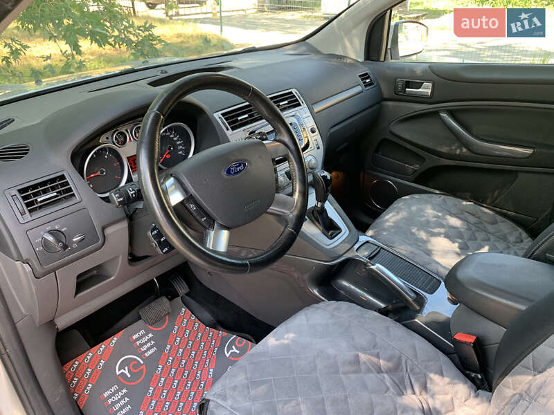 Внедорожник / Кроссовер Ford Kuga 2012 в Киеве
