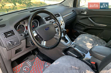 Внедорожник / Кроссовер Ford Kuga 2012 в 