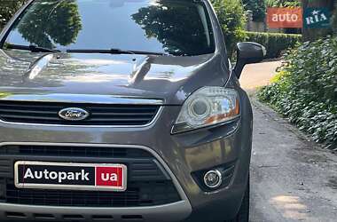 Внедорожник / Кроссовер Ford Kuga 2011 в 