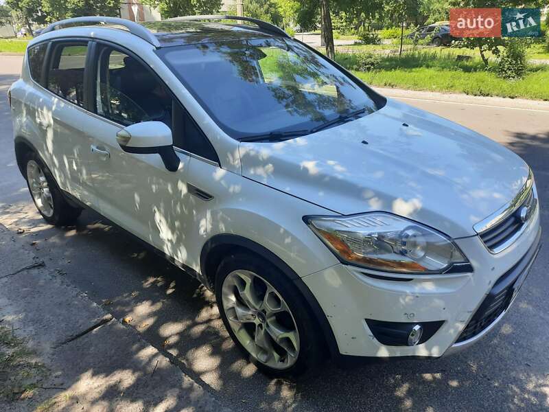 Позашляховик / Кросовер Ford Kuga 2011 в Вараші фото 10 Позашляховик / Кросовер Ford Kuga 2011 в Вараші