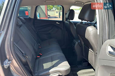 Внедорожник / Кроссовер Ford Kuga 2014 в 