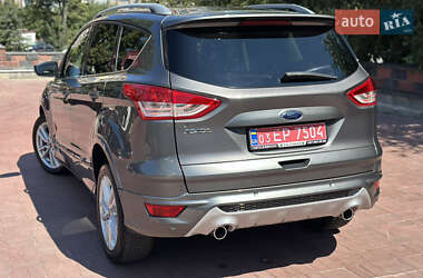 Внедорожник / Кроссовер Ford Kuga 2014 в 