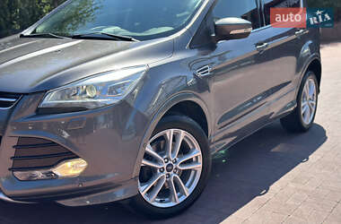 Внедорожник / Кроссовер Ford Kuga 2014 в 
