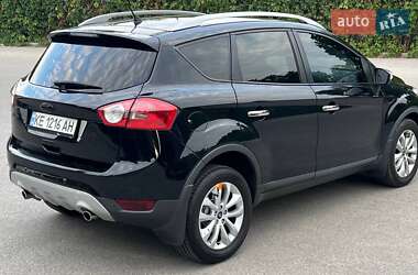 Внедорожник / Кроссовер Ford Kuga 2011 в 