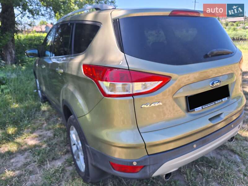 Позашляховик / Кросовер Ford Kuga 2013 в Ужгороді