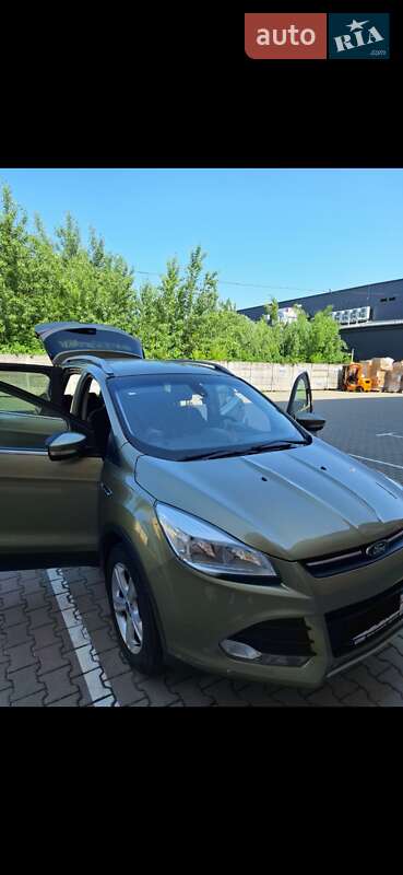 Позашляховик / Кросовер Ford Kuga 2013 в Ужгороді