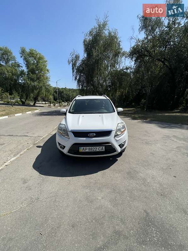 Внедорожник / Кроссовер Ford Kuga 2011 в Запорожье