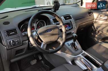 Внедорожник / Кроссовер Ford Kuga 2012 в 