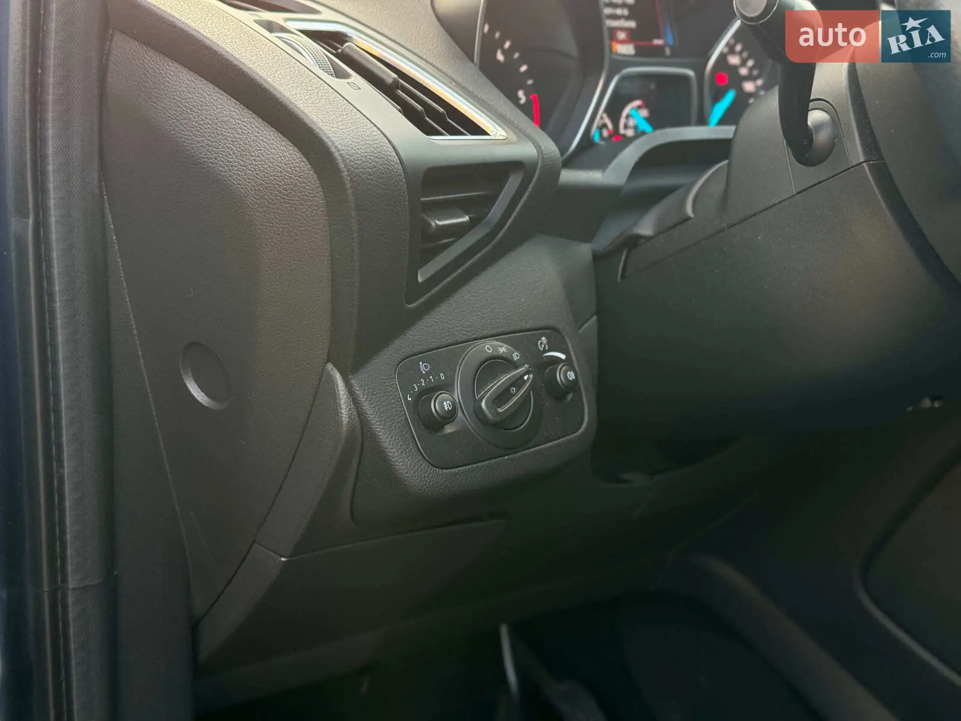 2019 Ford Kuga - мініатюра 22