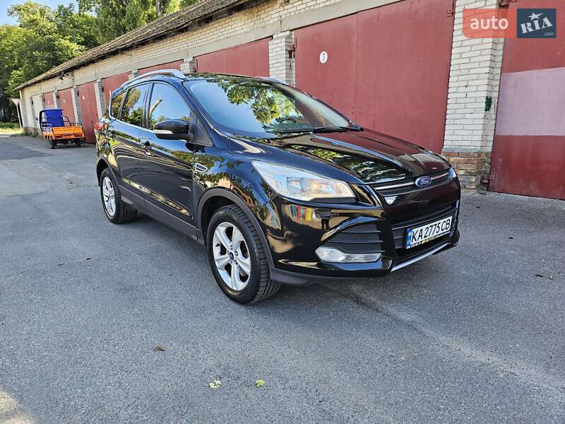 Ford Kuga 2016