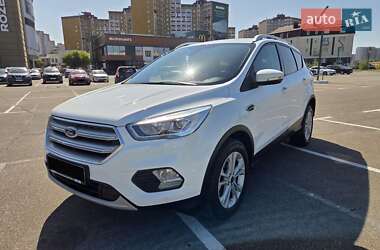 Внедорожник / Кроссовер Ford Kuga 2019 в Киеве