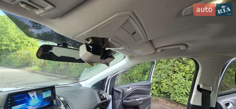 Внедорожник / Кроссовер Ford Kuga 2014 в Машевке