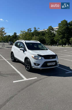 Внедорожник / Кроссовер Ford Kuga 2011 в 
