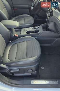 Внедорожник / Кроссовер Ford Kuga 2020 в 