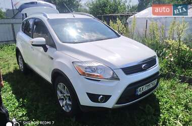 Внедорожник / Кроссовер Ford Kuga 2010 в 