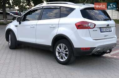 Внедорожник / Кроссовер Ford Kuga 2013 в 