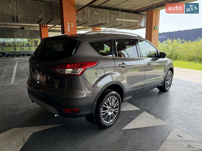 Внедорожник / Кроссовер Ford Kuga 2013 в Львове