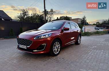 Внедорожник / Кроссовер Ford Kuga 2020 в Ромнах