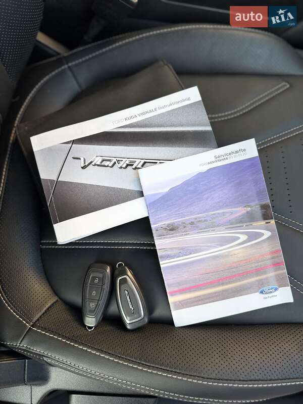 Позашляховик / Кросовер Ford Kuga 2020 в Києві