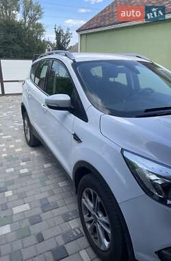 Ford Kuga 2019