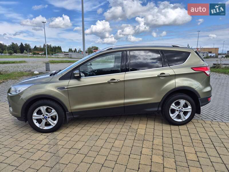 Позашляховик / Кросовер Ford Kuga 2013 в Львові