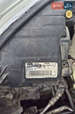Внедорожник / Кроссовер Ford Kuga 2013 в 