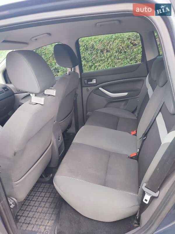 Внедорожник / Кроссовер Ford Kuga 2012 в Виннице