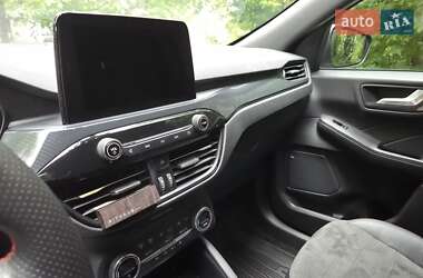Позашляховик / Кросовер Ford Kuga 2021 в Києві