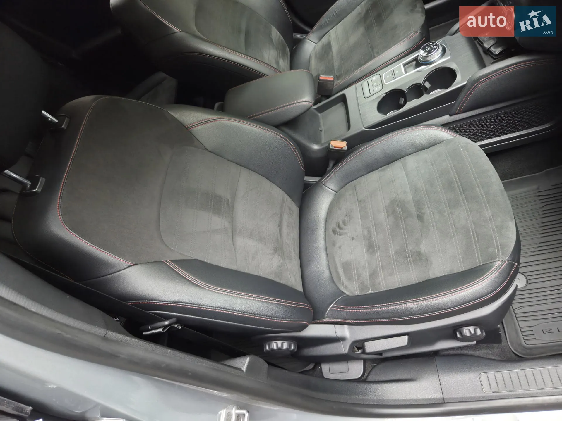 2021 Ford Kuga - мініатюра 17