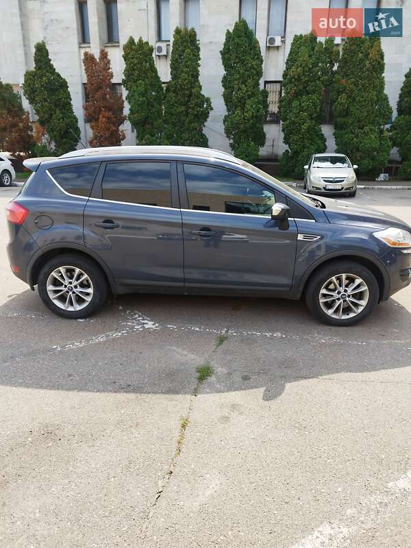 Внедорожник / Кроссовер Ford Kuga 2012 в Борисполе
