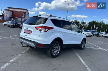 Внедорожник / Кроссовер Ford Kuga 2014 в 