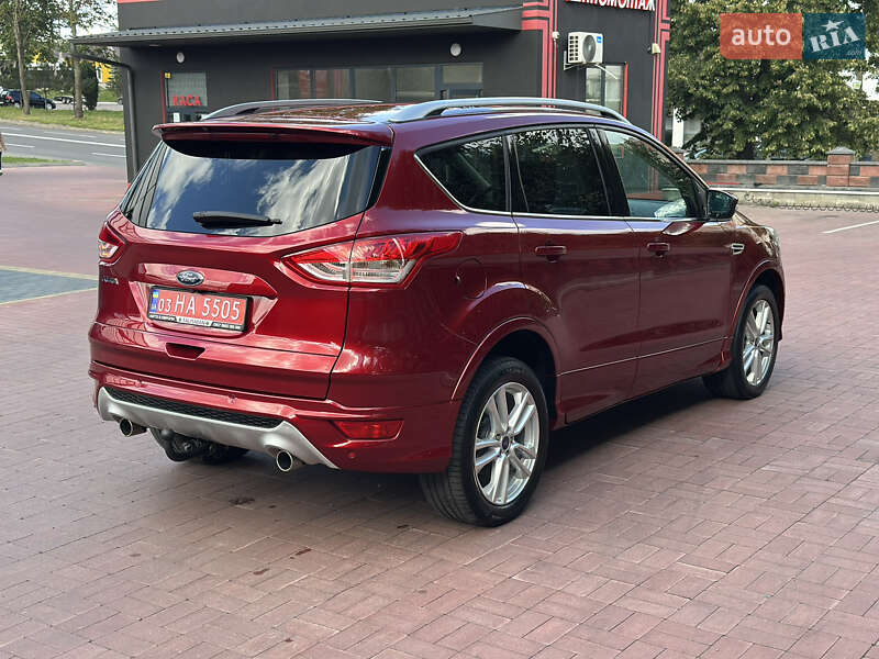 Внедорожник / Кроссовер Ford Kuga 2015 в Ровно