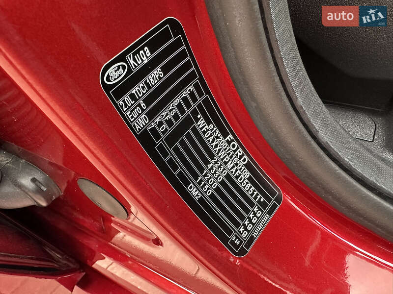 Внедорожник / Кроссовер Ford Kuga 2015 в Ровно